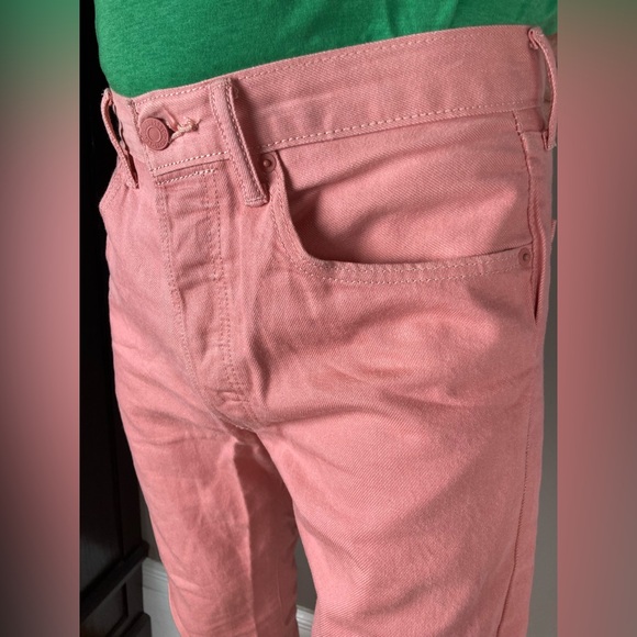 Pink Levi’s 501s Buttonfly - NWOT - 32/34 - Picture 13 of 15